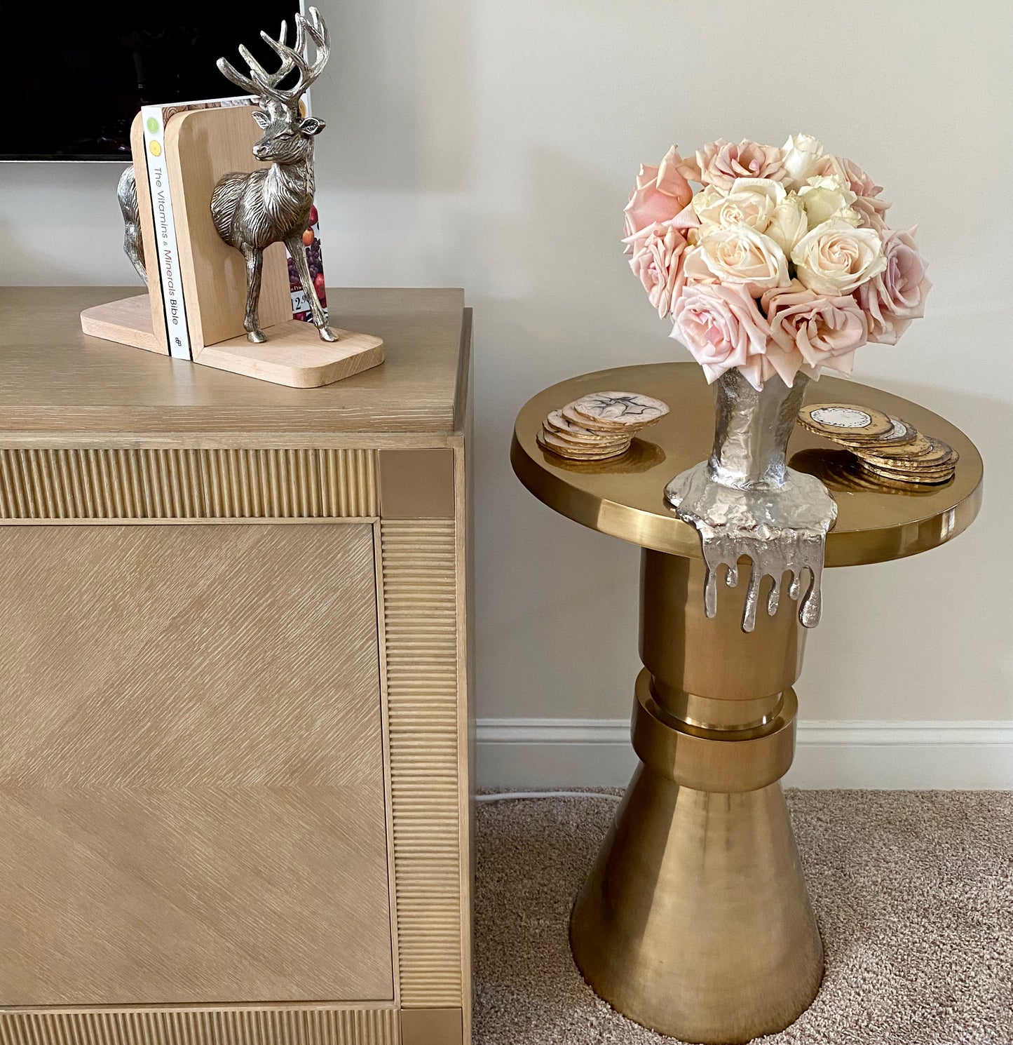 Aluminum and Wooden Reindeer Bookends For Shelves | Metal Bookends (DH10008)