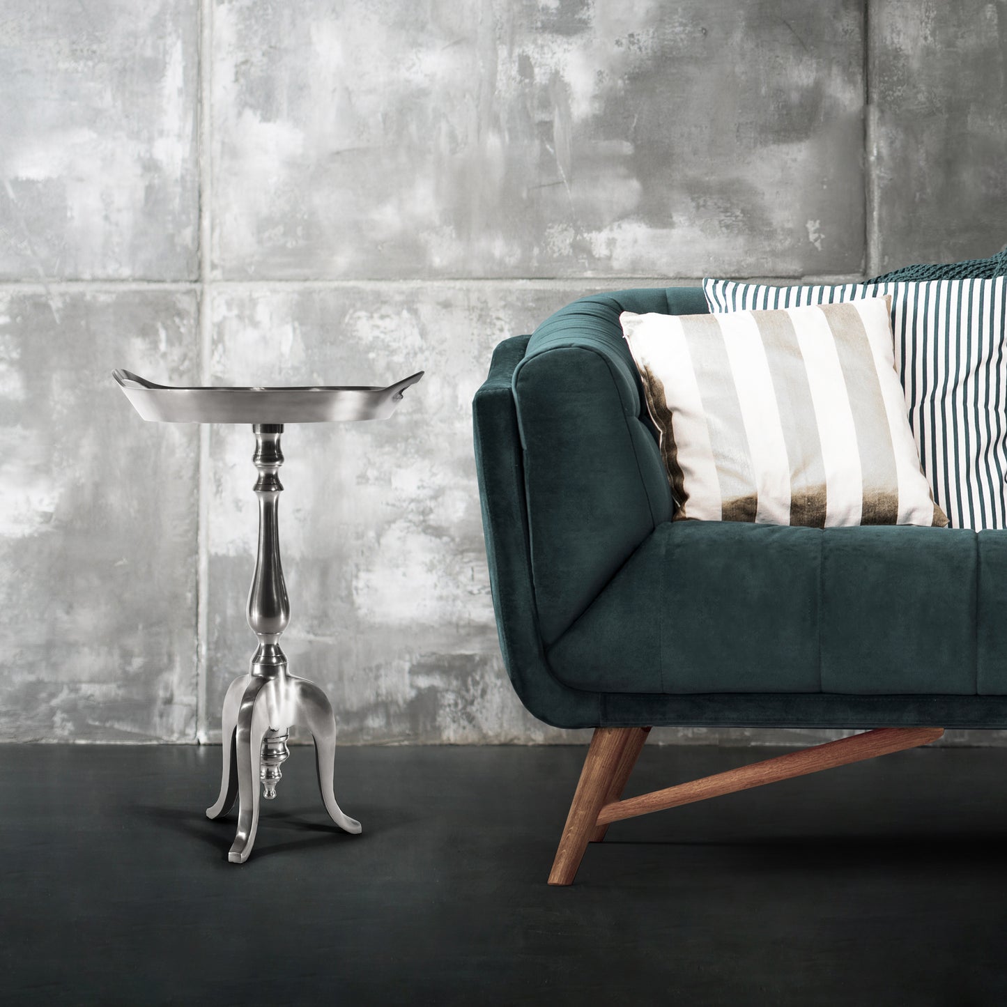 Aluminum Round Tray Table For Home Decor | Metal Tray Table (DH8043)